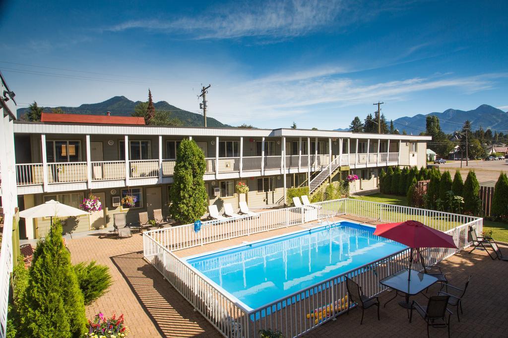 Powder Mountain Lodge Fernie Exterior photo